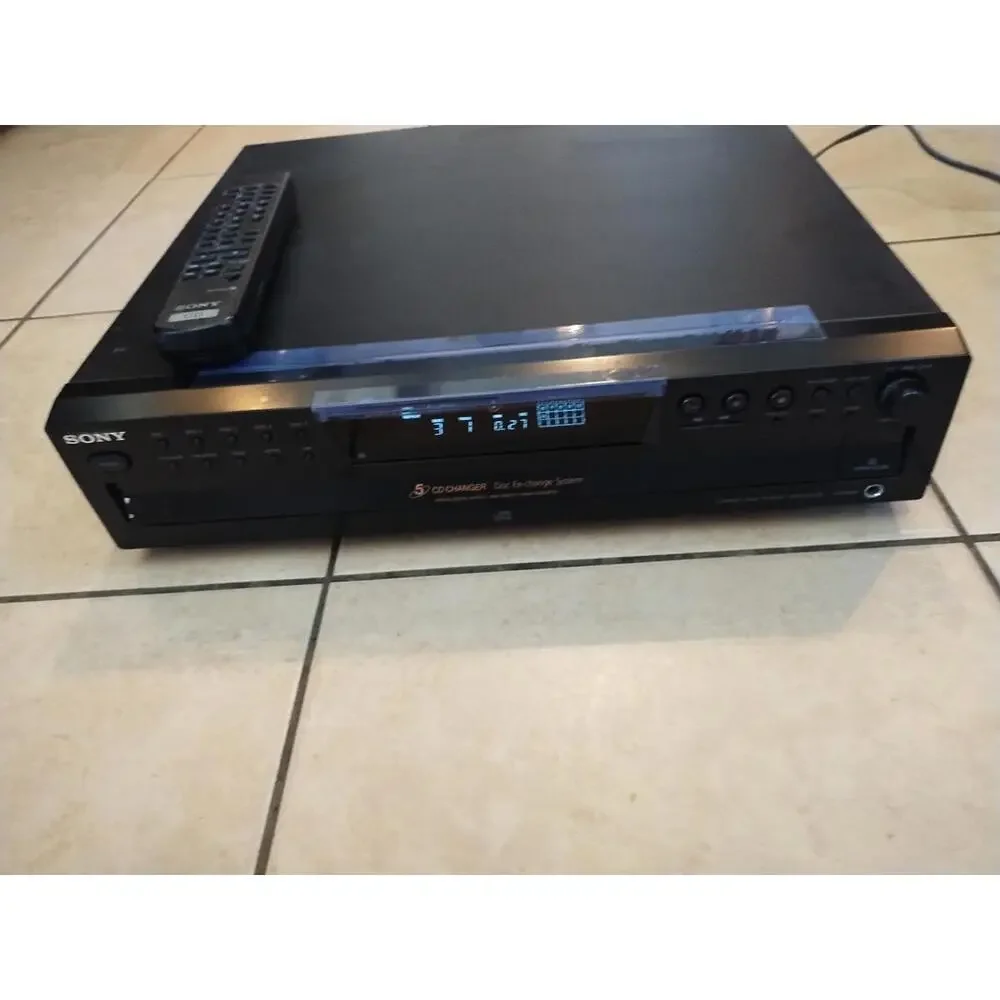 Sony CDP-CE375 5-Disc CD Changer Player‎ No Remote